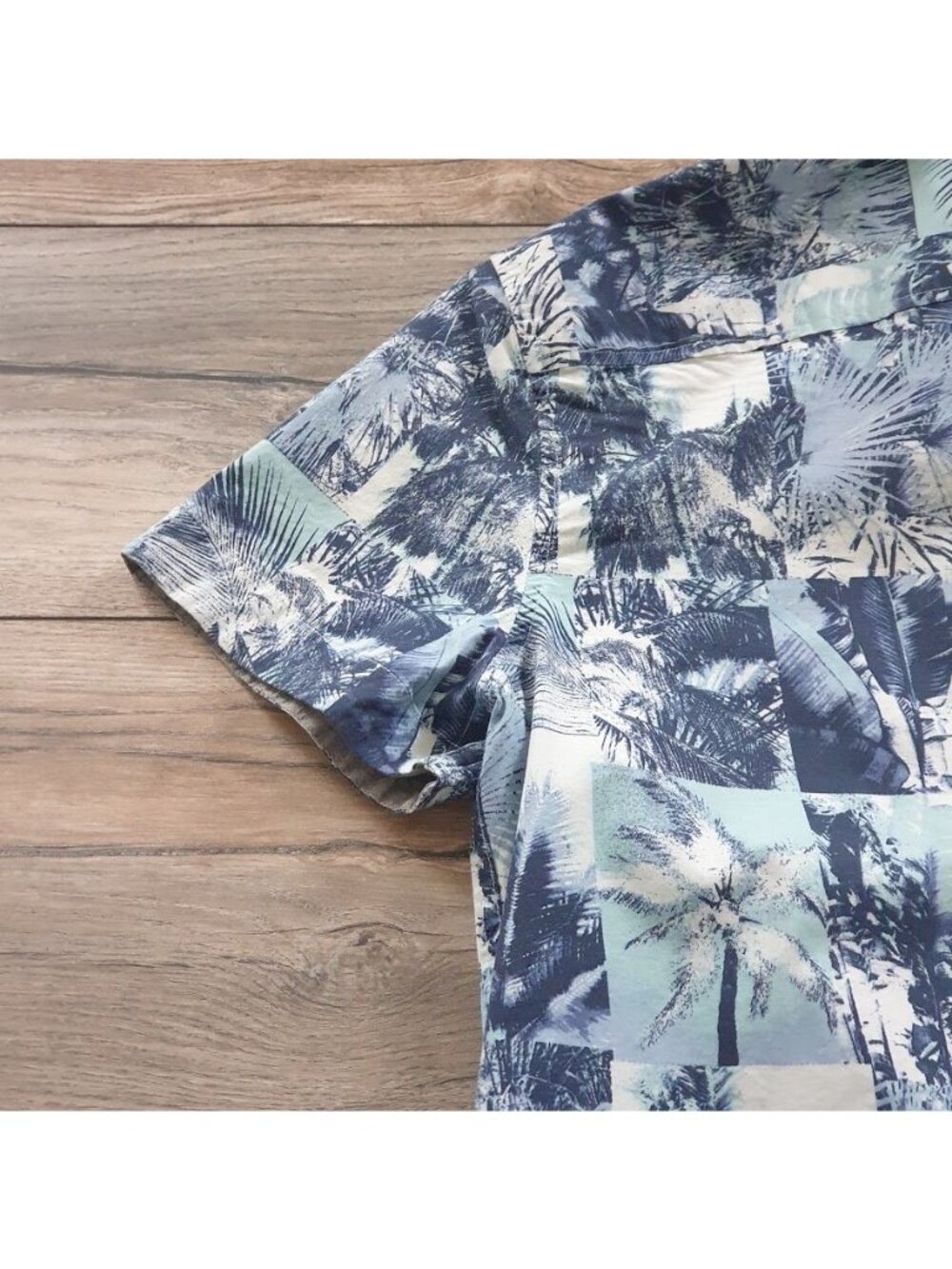 Kenneth Cole Men Hawaiian Print Button Up Shirt Short Sleeve Casual Blue Size M - Picture 11 of 13